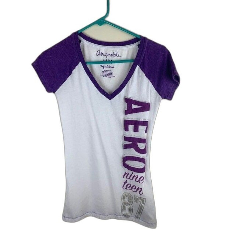 Aeropostale Size M T Shirt V Neck Short Sleeve White Purple